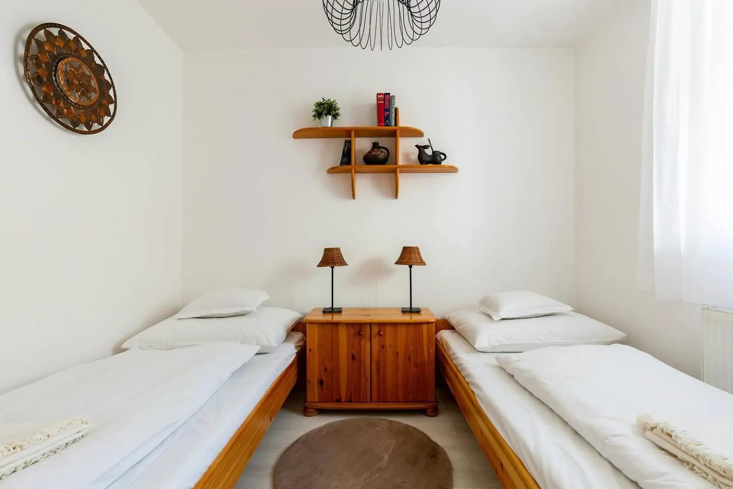 Flat White Apartment Budapest