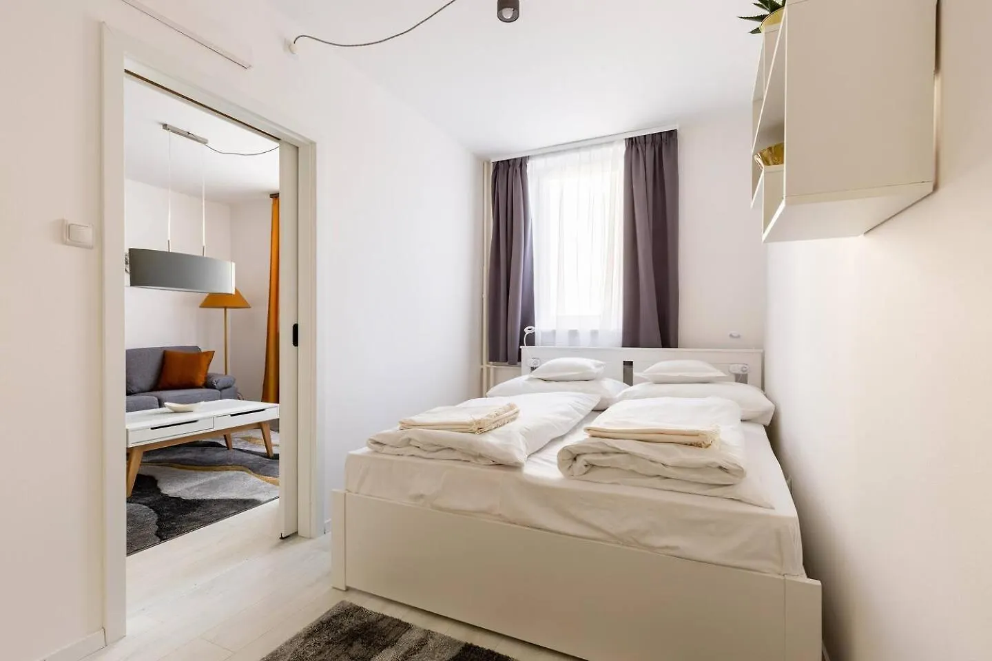 Flat White Apartment Budapest 0*,  Hungary